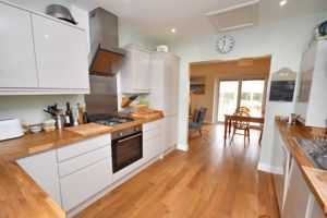 Kitchen- click for photo gallery